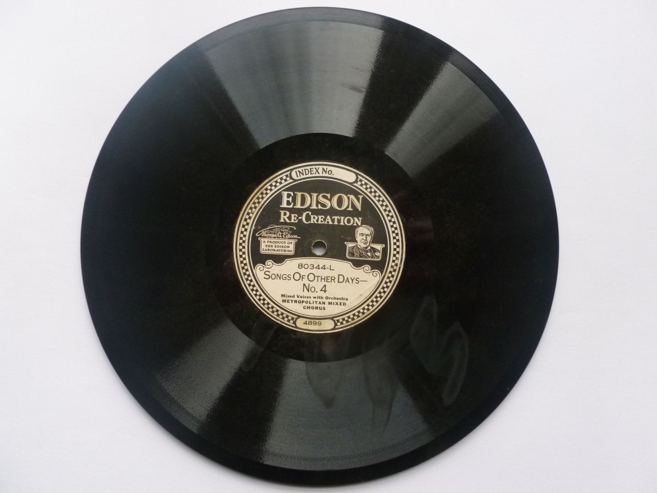 Metropolitan Mixed Chorus Songs Of Other Days No 4 10" Edison Recreation 80344 VG 1920s 10" 78rpm record in original Edison company sleeve, US pressing. There is some spindle wear, record looks EX - Image 5