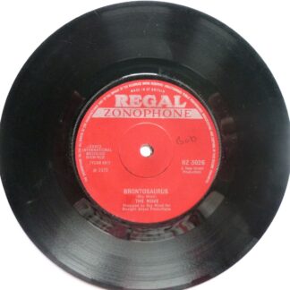 Move Brontosaurus 7" Regal Zonophone RZ3026 VG 1970 solid centre with writing on label