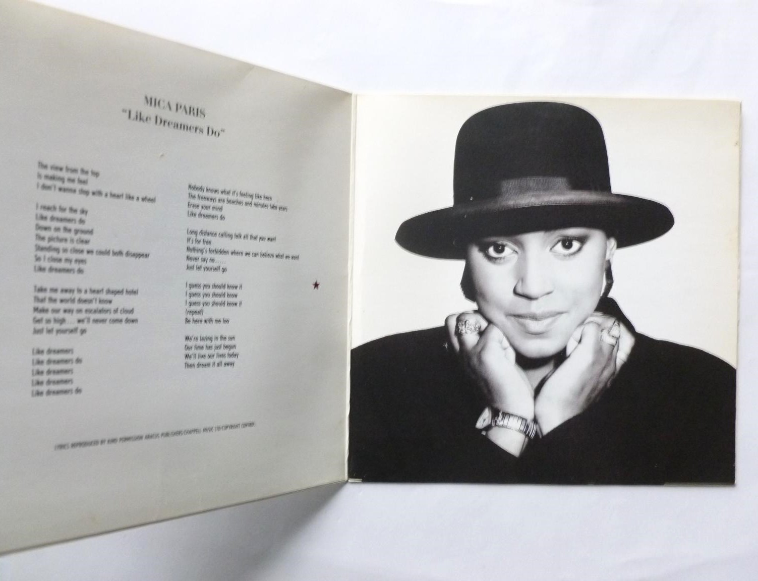 Mica Paris Like Dreamers Do 7" 4th B'Way BRWG108 EX/EX 1988 gatefold picture sleeve, a-side with Courtney Pine - Image 3