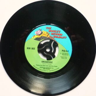 Kiki Dee Amoureuse 7" Rocket PIG4 VG 1973 centre is pushed out