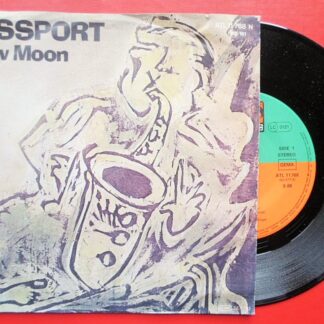 Passport New Moon 7" Atlantic ATL11768 EX/EX 1982 picture sleeve, German pressing