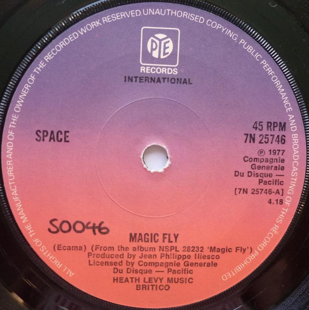 Space Magic Fly 7" Pye 7N25746 EX 1977 there is number on side one label and number stamp on side two label - Image 2