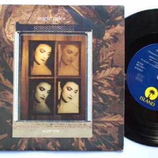 Angie Giles Silent Way 7" Island IS535 EX/EX 1992 picture sleeve, a-side is Radio Edit, sleeve has punch hole at bottom left corner
