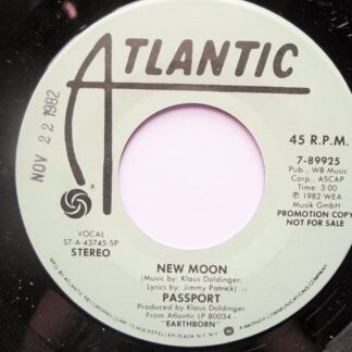 Passport New Moon 7" Atlantic 789925 EX 1982 US pressing, demo
