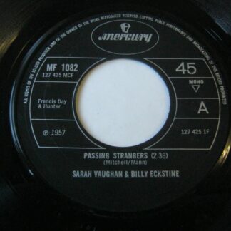 Sarah Vaughan & Billy Eckstine Passing Strangers 7" Mercury MF1082 EX 1969 Record has machine cut centre