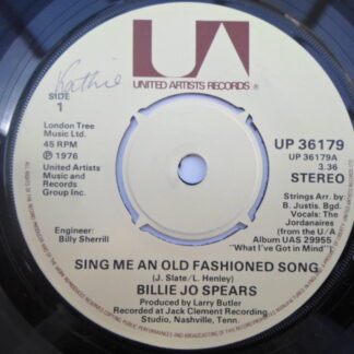 Billie Jo Spears Sing Me An Old Fashioned Song 7" United Artists UP36179 EX 1976 there is writing on label and 2mm drill hole in label rim