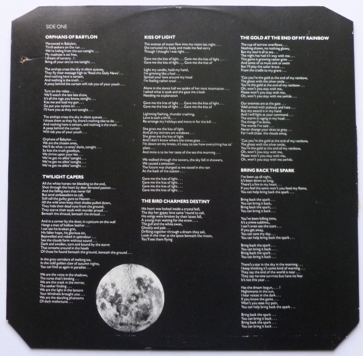 Be-Bop Deluxe Modern Music LP Harvest SHSP4058 EX/VG 1976 vinyl has some non-sounding factory marks - with inner - there is 2.5cm scrape on sleeve and inner sleeve - factory sample sticker on rear of sleeve - Image 4