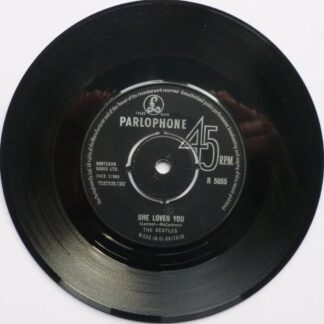 Beatles She Loves You 7" Parlophone R5055 EX 1963 Parlophone Co in lower case, there is handwritten sticker on label