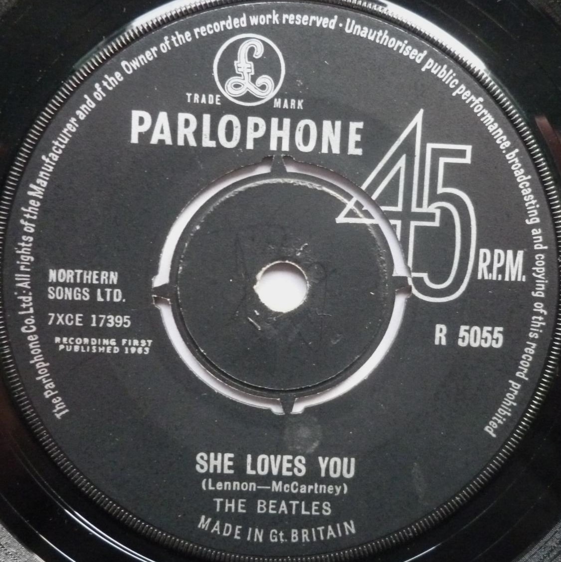 Beatles She Loves You 7" Parlophone R5055 EX 1963 Parlophone Co in lower case, there is handwritten sticker on label - Image 2