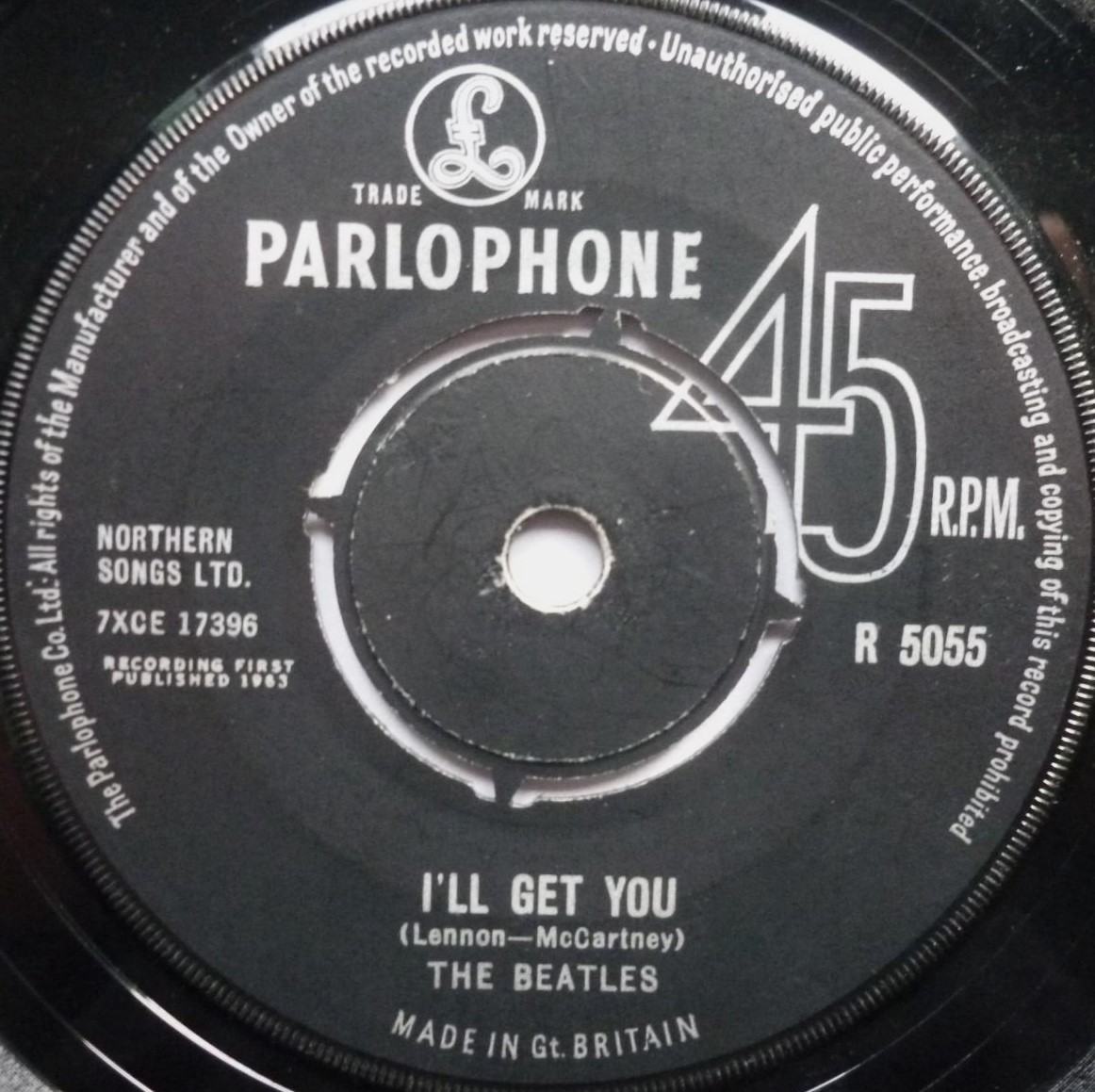 Beatles She Loves You 7" Parlophone R5055 EX 1963 Parlophone Co in lower case, there is handwritten sticker on label - Image 3
