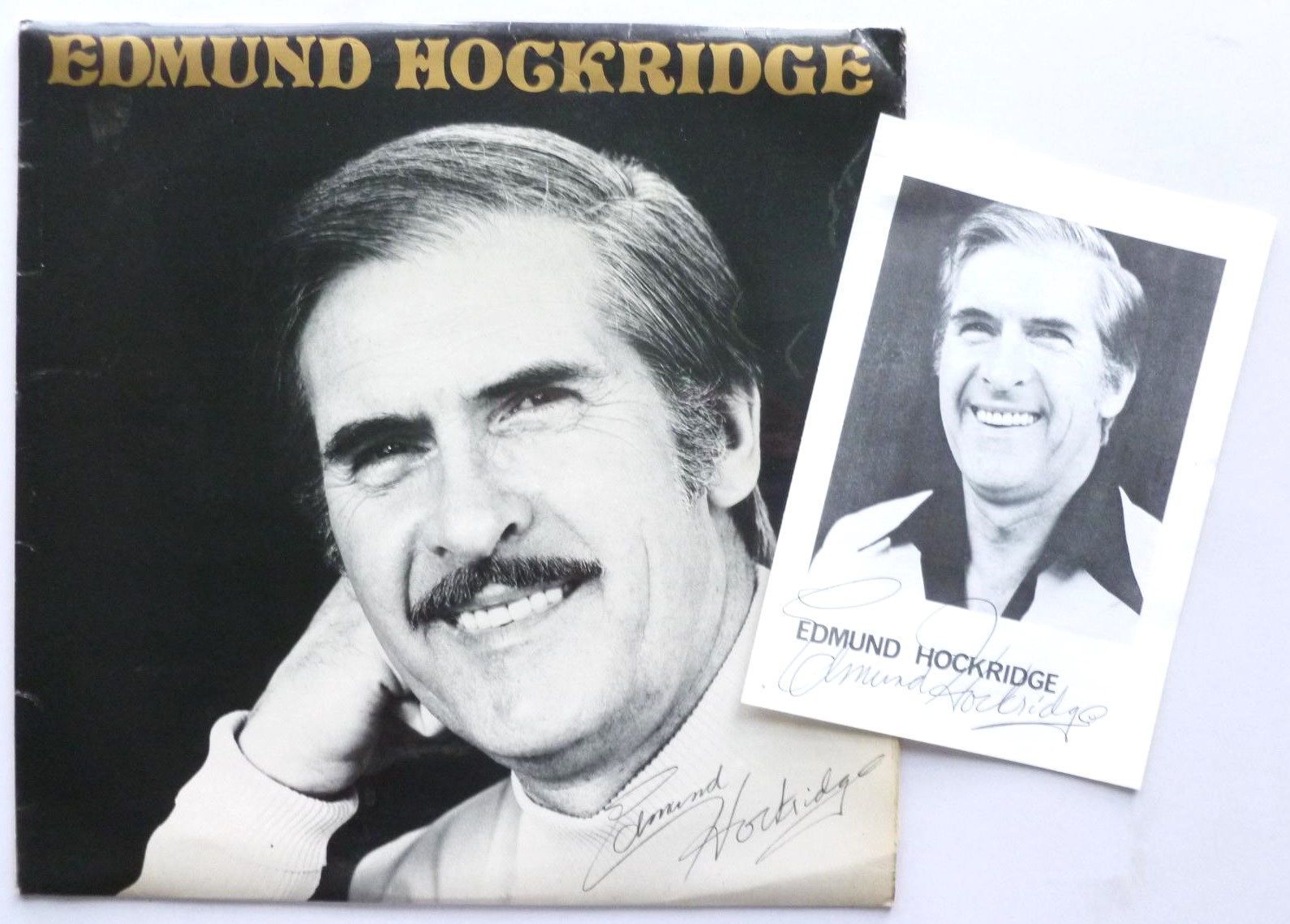 Edmund Hockridge Edmund Hockridge LP DR DR11 EX/VG+ 1978 with signed photograph - sleeve is also signed on rear